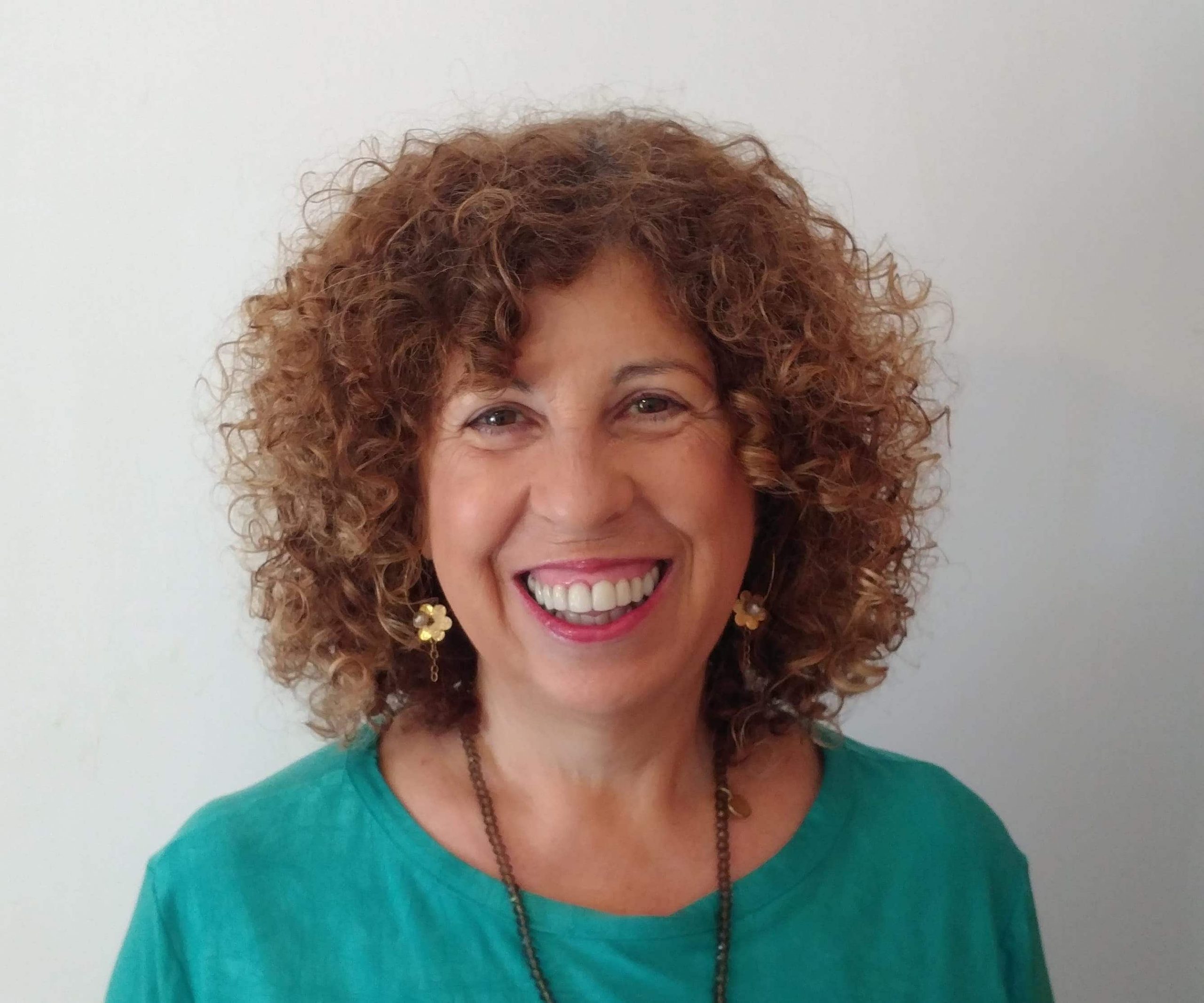 לא לחכות לנס